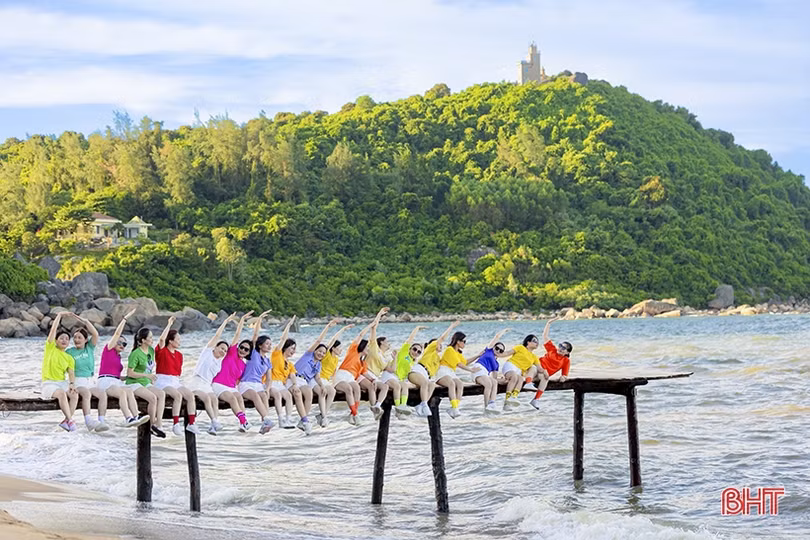 Du lịch Hà Tĩnh “níu chân” du khách