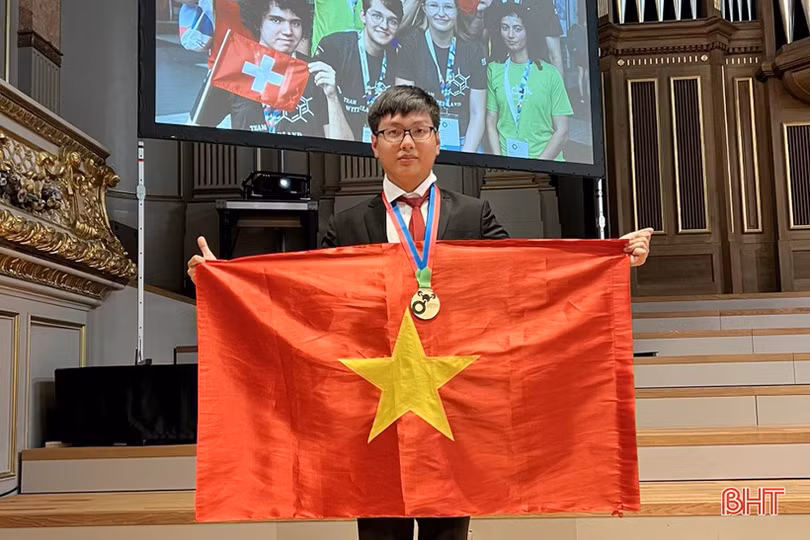 Đinh Cao Sơn chia sẻ “khoảnh khắc vàng” Olympic Hóa học quốc tế