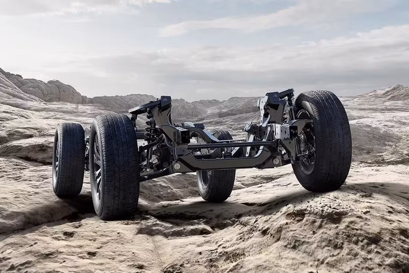 Mitsubishi Triton 2024 ra mắt: Mạnh mẽ hơn, hầm hố hơn