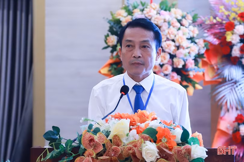 Ông Bùi Đắc Thế tái đắc cử Chủ tịch Hội Tin học Hà Tĩnh