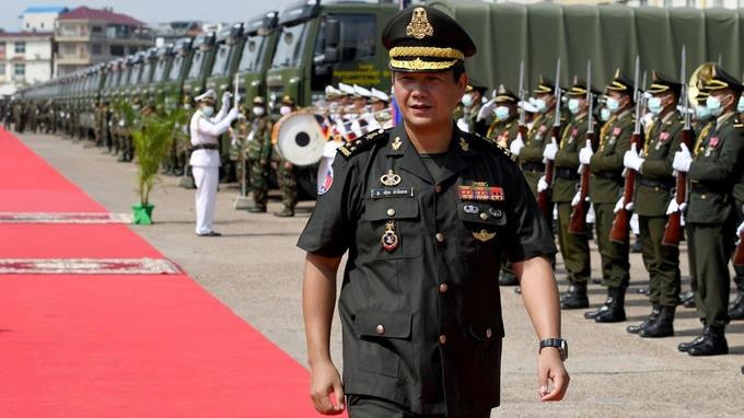 Chân dung Hun Manet, người có thể kế nhiệm ông Hun Sen sau bầu cử