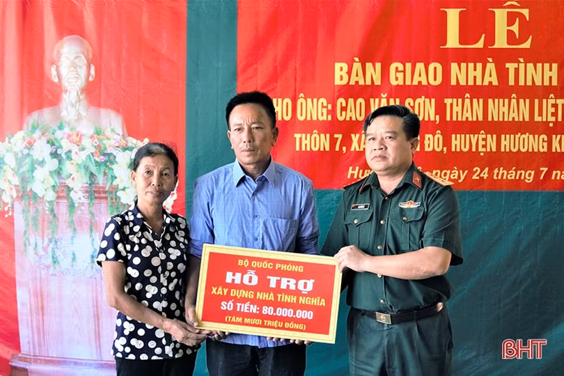 Nhiều hoạt động ý nghĩa tri ân gia đình chính sách, người có công ở Hà Tĩnh