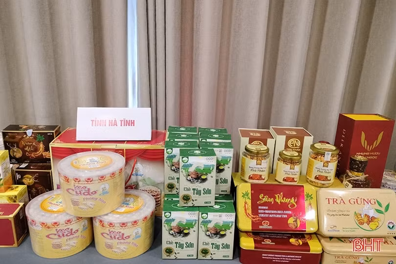 4 gian hàng Hà Tĩnh tại hội chợ hàng công nghiệp nông thôn ở Quảng Ninh