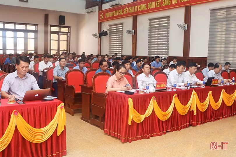 Cẩm Xuyên tập trung tạo chuyển biến rõ nét trong xây dựng nông thôn mới