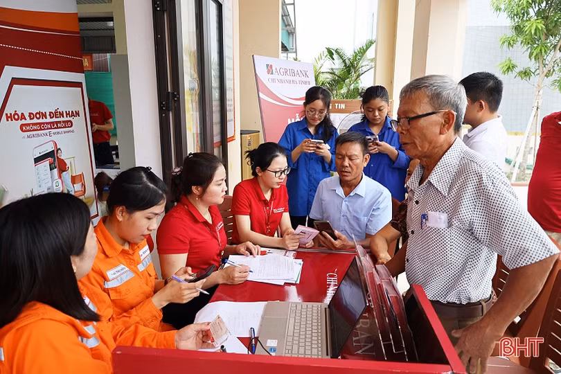 TP Hà Tĩnh ra mắt tuyến đường kinh doanh thanh toán không dùng tiền mặt