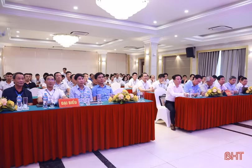 Ông Bùi Đắc Thế tái đắc cử Chủ tịch Hội Tin học Hà Tĩnh