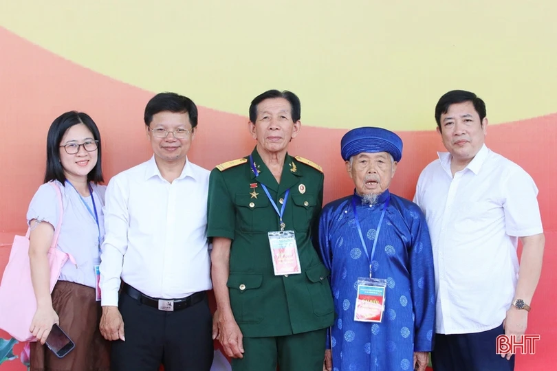 Người cán bộ tiền khởi nghĩa luôn nêu cao trách nhiệm xây dựng quê hương