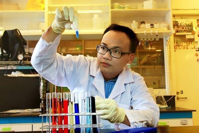 TS Trần Nguyễn Hải, thành viên Ban biên tập của 12 tạp chí quốc tế chuẩn ISI, mới góp mặt trong danh sách &quot;Best Rising Star&quot; của Research.com từ năm 2023. Ảnh: Hai Tran