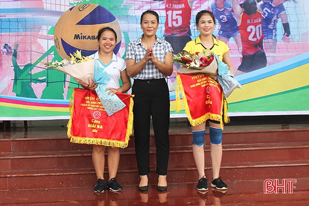 Khánh Lộc nhất Giải bóng chuyền nữ huyện Can Lộc