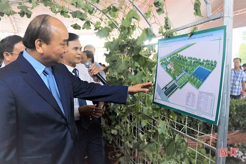 Hà Tĩnh gây ấn tượng tại Triển lãm Thành tựu 10 năm xây dựng nông thôn mới