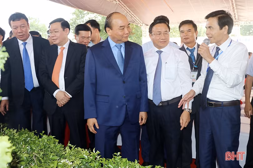 Hà Tĩnh gây ấn tượng tại Triển lãm Thành tựu 10 năm xây dựng nông thôn mới