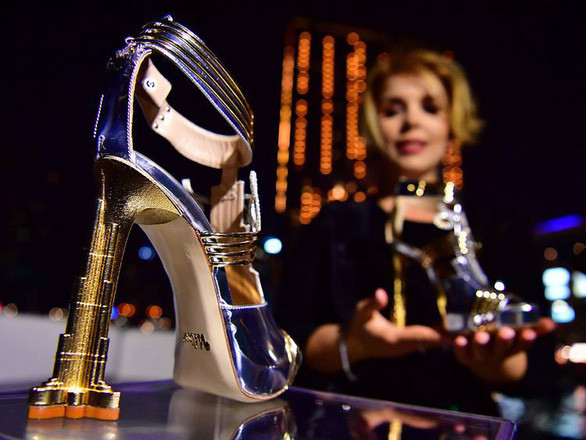 Dubai ra mắt đôi giày cao gót đắt nhất thế giới: 20 triệu USD