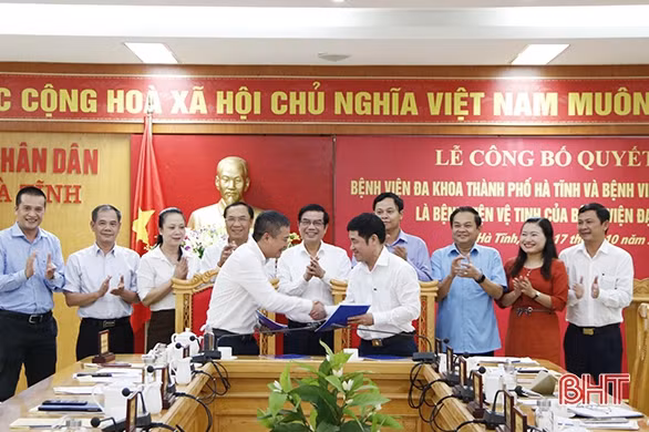 Hà Tĩnh có thêm 2 bệnh viện vệ tinh của Bệnh viện Đại học Y Hà Nội
