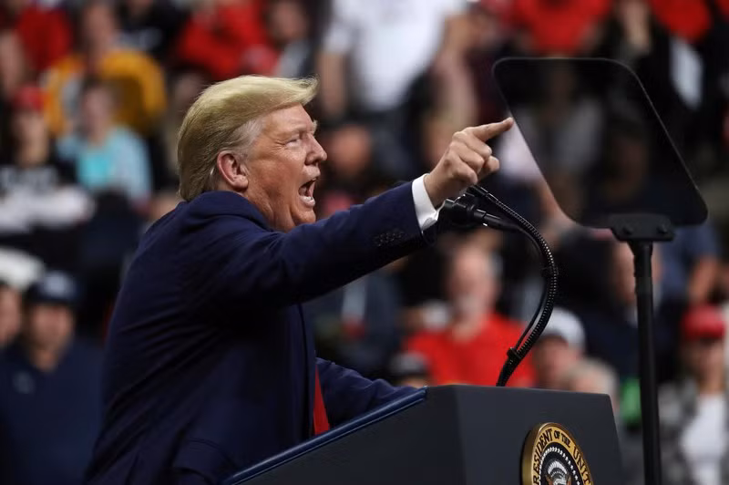 Mỹ sẽ trừng phạt kinh tế Thổ Nhĩ Kỳ vì tấn công người Kurd ở Syria