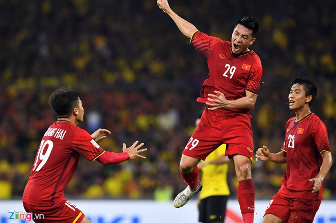 Nhiều tuyển thủ lo chuyện hợp đồng khi V.League kết thúc ảnh 1 Nhiều tuyển thủ lo chuyện hợp đồng khi V.League kết thúc