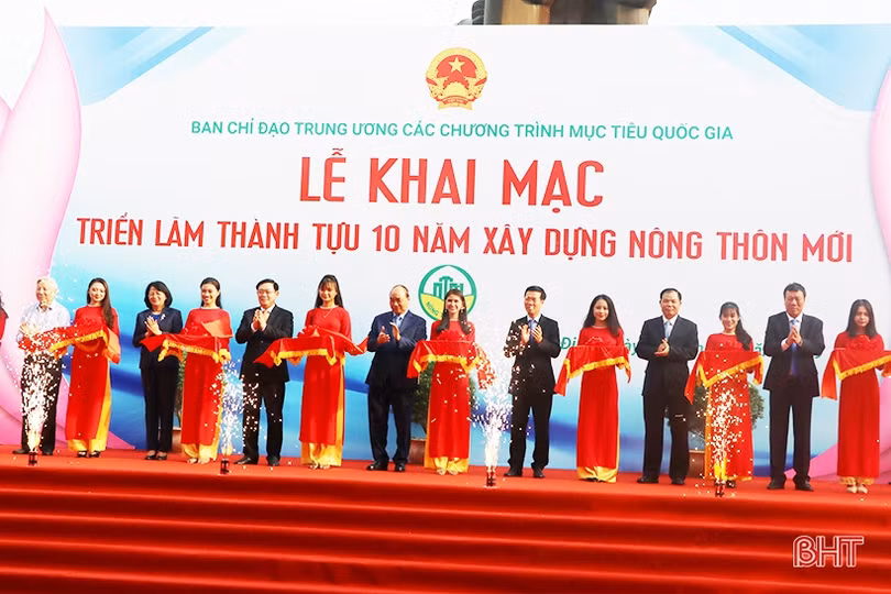 Hà Tĩnh gây ấn tượng tại Triển lãm Thành tựu 10 năm xây dựng nông thôn mới