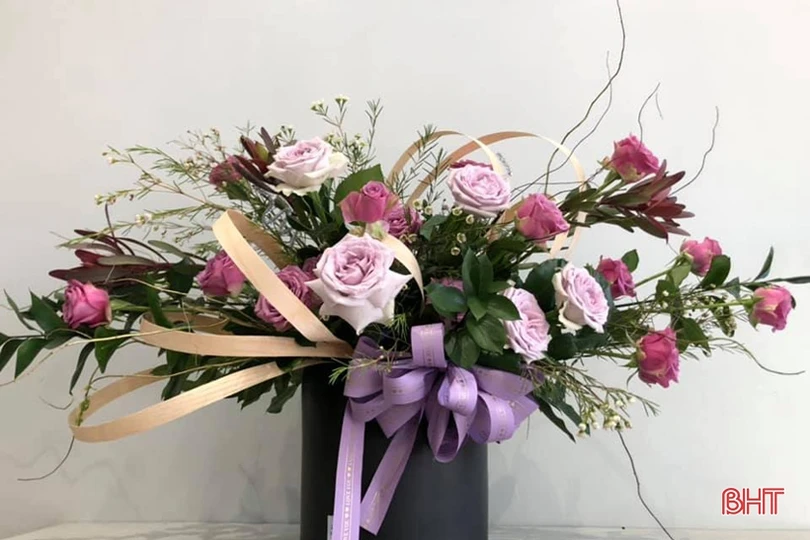 Những lẵng hoa đẹp “mê hồn” ở Hà Tĩnh trong ngày 20/10