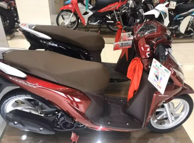 Xe ga Honda Vision 2020 thêm hai màu mới, giá bán không đổi