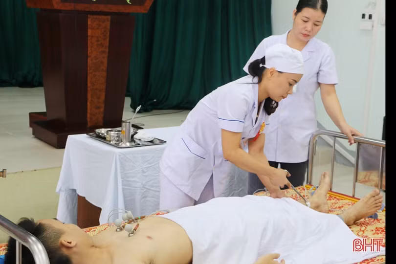 Hội thi thực hành Điều dưỡng – Nữ hộ sinh giỏi Bệnh viện đa khoa thị xã Kỳ Anh