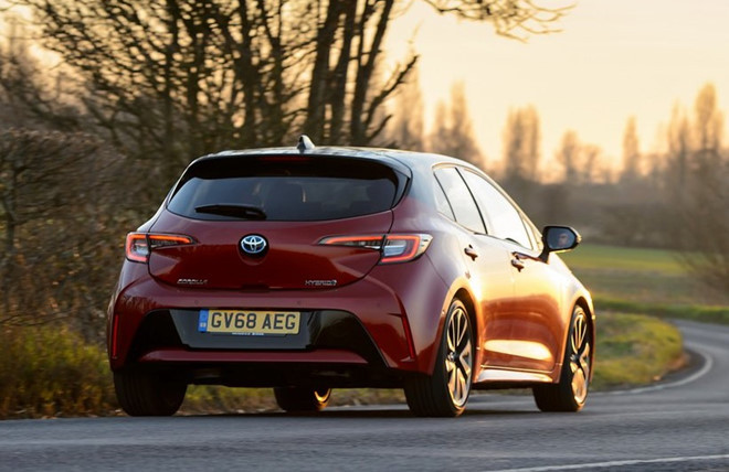 Thêm an toàn và tiện nghi, Toyota Corolla 2020 khởi điểm từ 15.843 USD