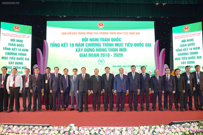 Thủ tướng Nguyễn Xuân Phúc: Cần tiếp tục coi nông nghiệp, nông dân, nông thôn là thế mạnh