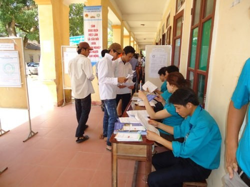 Tư vấn XKLĐ tại Trung tâm giới thiệu việc làm Hà Tĩnh