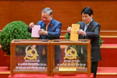 Thông cáo báo chí về ngày làm việc thứ tư Đại hội XIV của Đảng