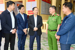 Bí thư Tỉnh ủy Nguyễn Duy Lâm kiểm tra công tác chuẩn bị bầu cử