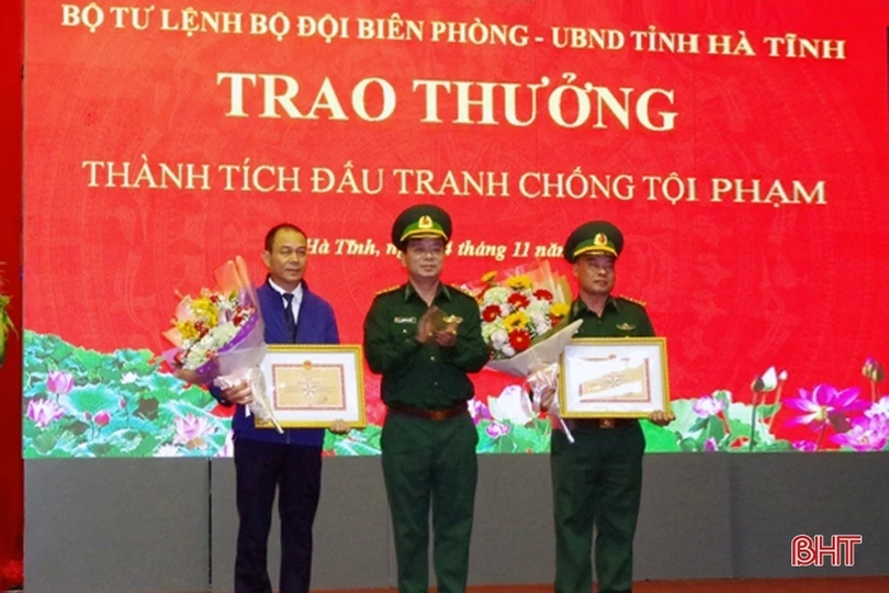 Trao thưởng cho lực lượng phá 2 chuyên án ma túy “khủng”