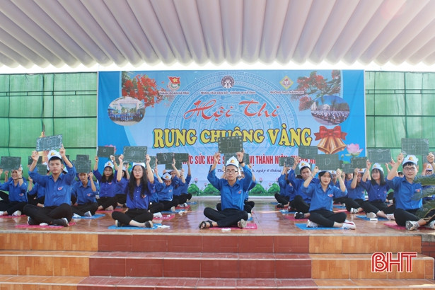Học sinh trung học “rung chuông vàng” tìm hiểu sức khỏe sinh sản