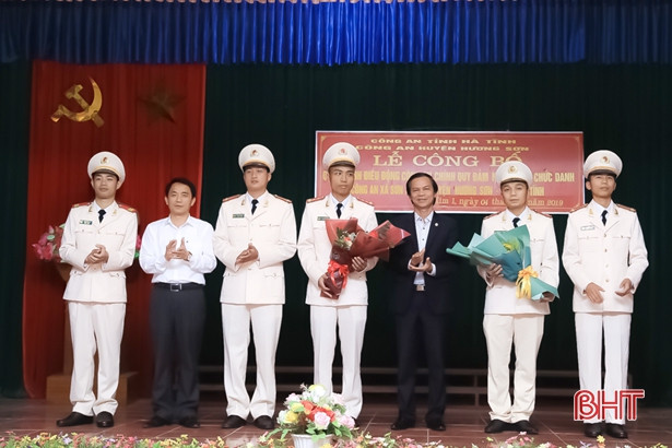 5 công an chính quy về đảm nhiệm chức danh công an xã biên giới Hà Tĩnh