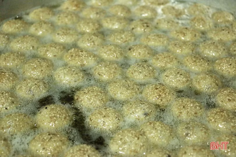 “Bánh mật xứ Cẩm... ăn một lần nhớ mãi”