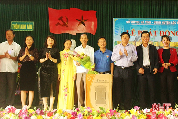 Hà Tĩnh phát động thực hiện “Bộ tiêu chí ứng xử trong gia đình”