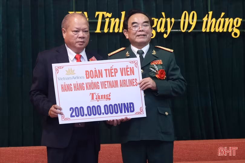 Hà Tĩnh long trọng kỷ niệm 30 năm thành lập Hội Cựu chiến binh và vinh danh điển hình