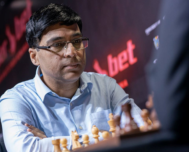 Lê Quang Liêm đánh bại kỳ thủ vĩ đại nhất cờ vua Ấn Độ