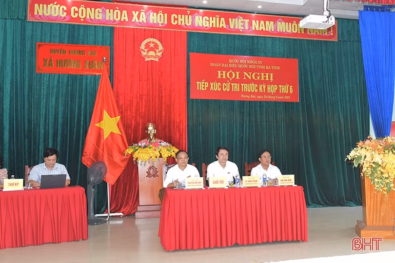 Cử tri Hương Khê lo ngại tình trạng sạt lở bờ sông Ngàn Sâu