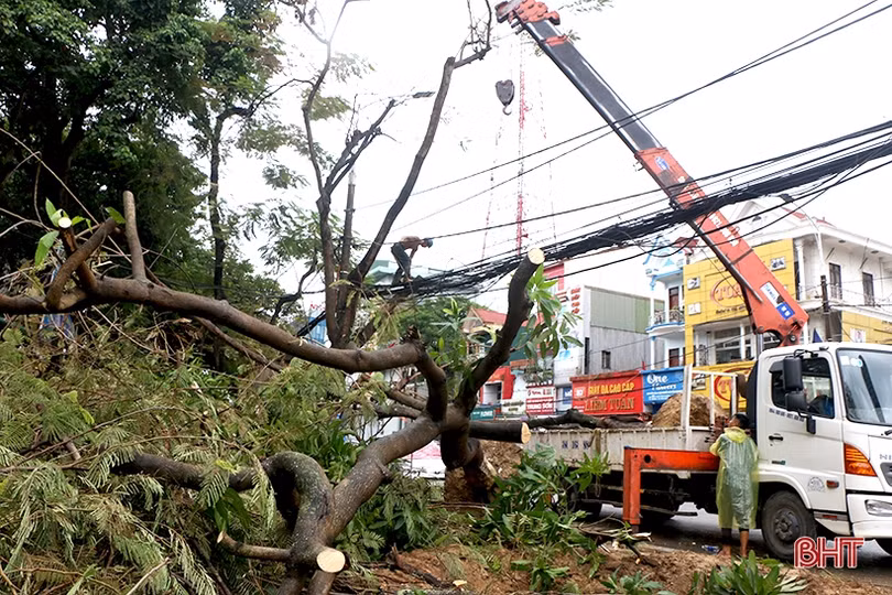 Đảm bảo an toàn, chủ động tiêu thoát nước, ứng phó với mưa lớn ở TP Hà Tĩnh