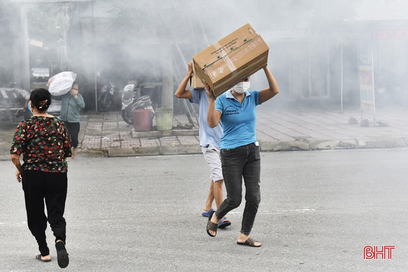 Thực tập phương án chữa cháy và cứu hộ cứu nạn ở thị xã Hồng Lĩnh