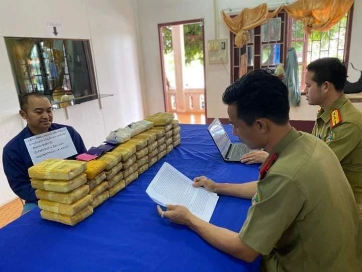 Lào bắt giữ 2 vụ vận chuyển ma túy cực lớn