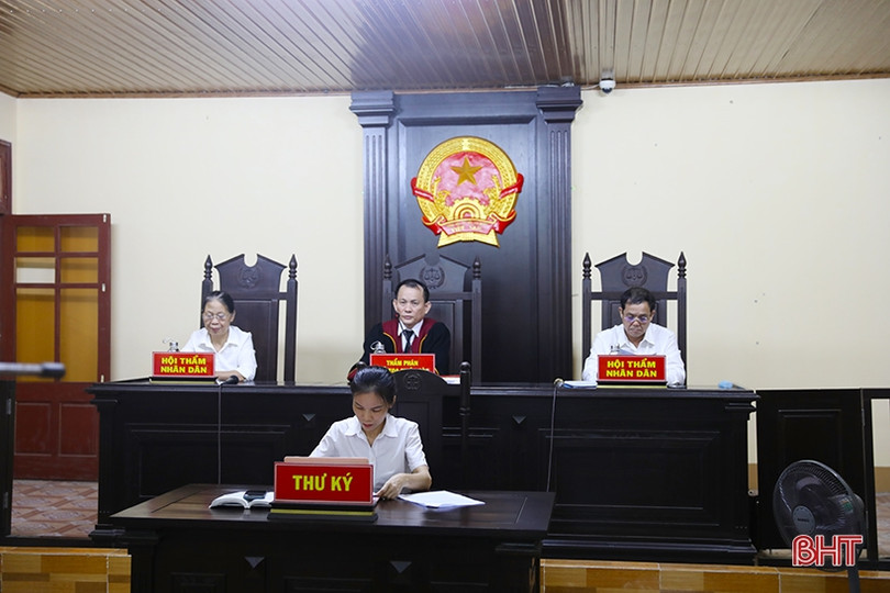 Chưa được xóa án tích vẫn tiếp tục trộm cắp tài sản