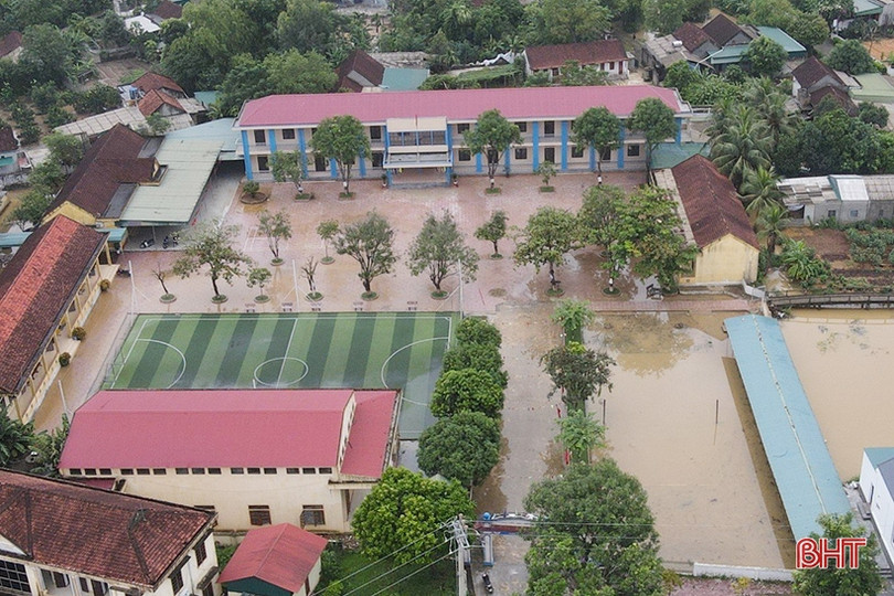 Ngôi trường hễ mưa là... ngập!