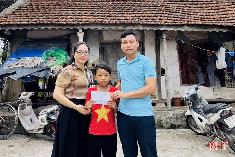 Quỹ khuyến học chắp cánh ước mơ cho học sinh nghèo Hà Tĩnh