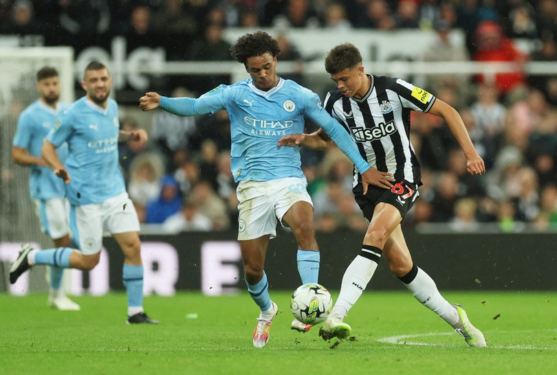 Newcastle đá bay Man City khỏi Cúp Liên đoàn Anh
