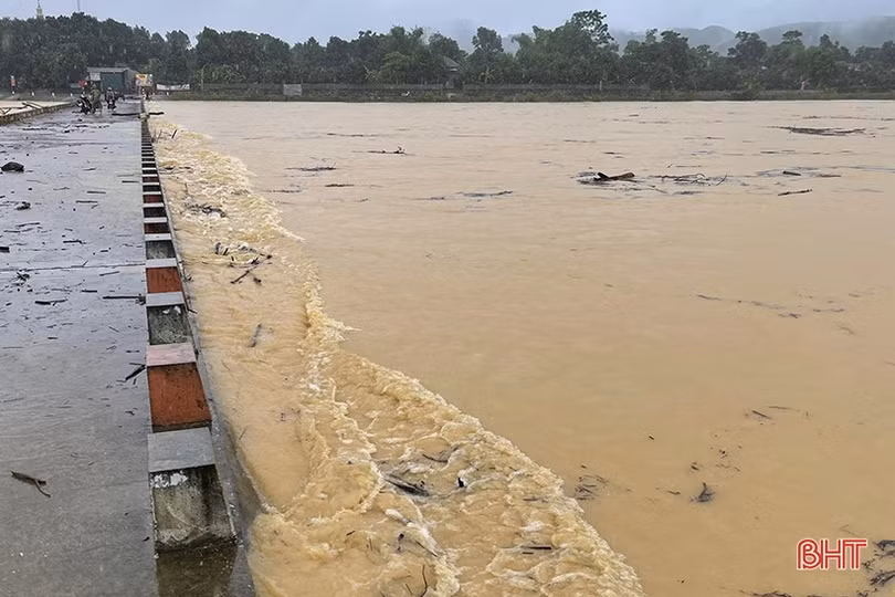 Mưa lớn gây thiệt hại tại một số địa phương ở Hà Tĩnh