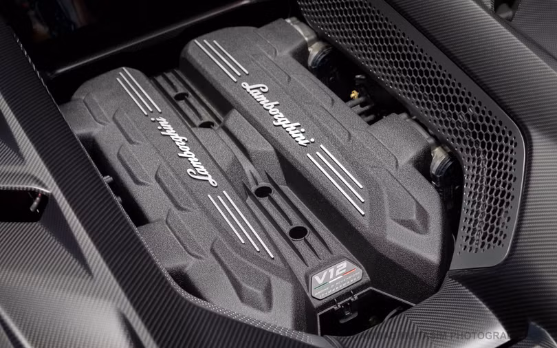 Lamborghini Revuelto ra mắt tại Singapore có giá đắt nhất Đông Nam Á