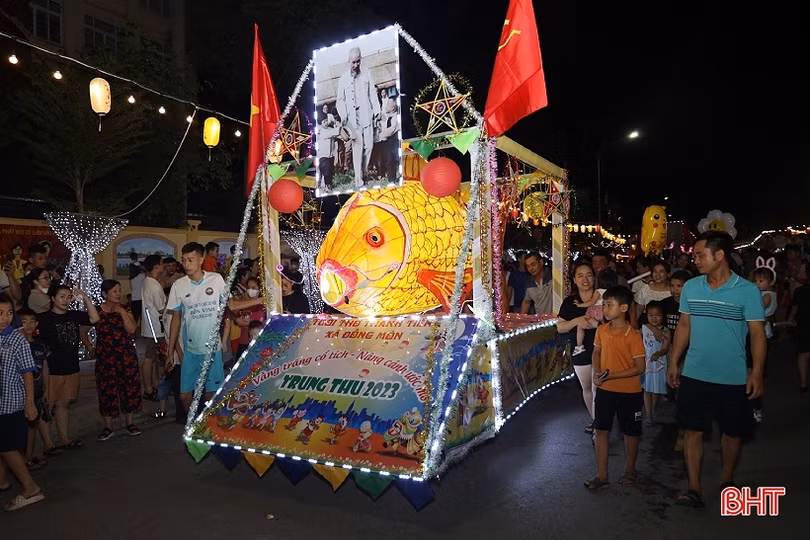 “Thành Sen rước đèn Trung thu” - lễ hội ấn tượng cần tiếp tục được duy trì