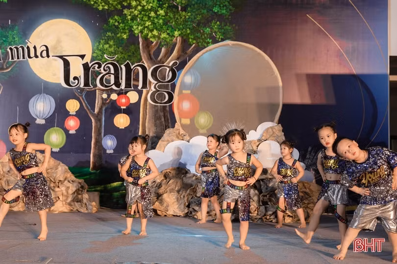“Chuyện mùa trăng” của học sinh Trường Mầm non Trung Kiên