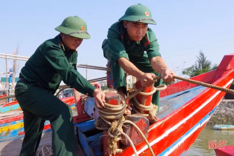 Lính quân hàm xanh sẵn sàng tham gia cứu hộ, cứu nạn khi có thiên tai