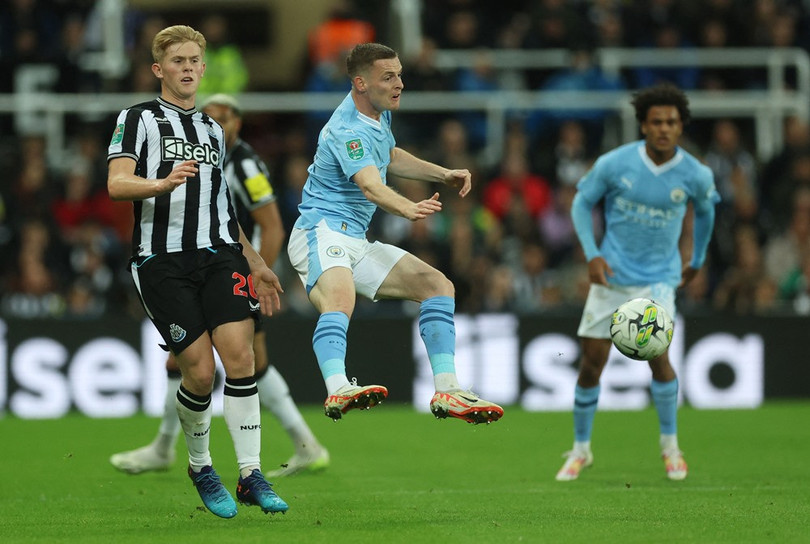 Newcastle đá bay Man City khỏi Cúp Liên đoàn Anh