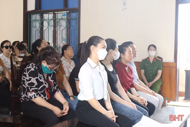 Tiền mất, nợ mang khi gặp phải siêu lừa